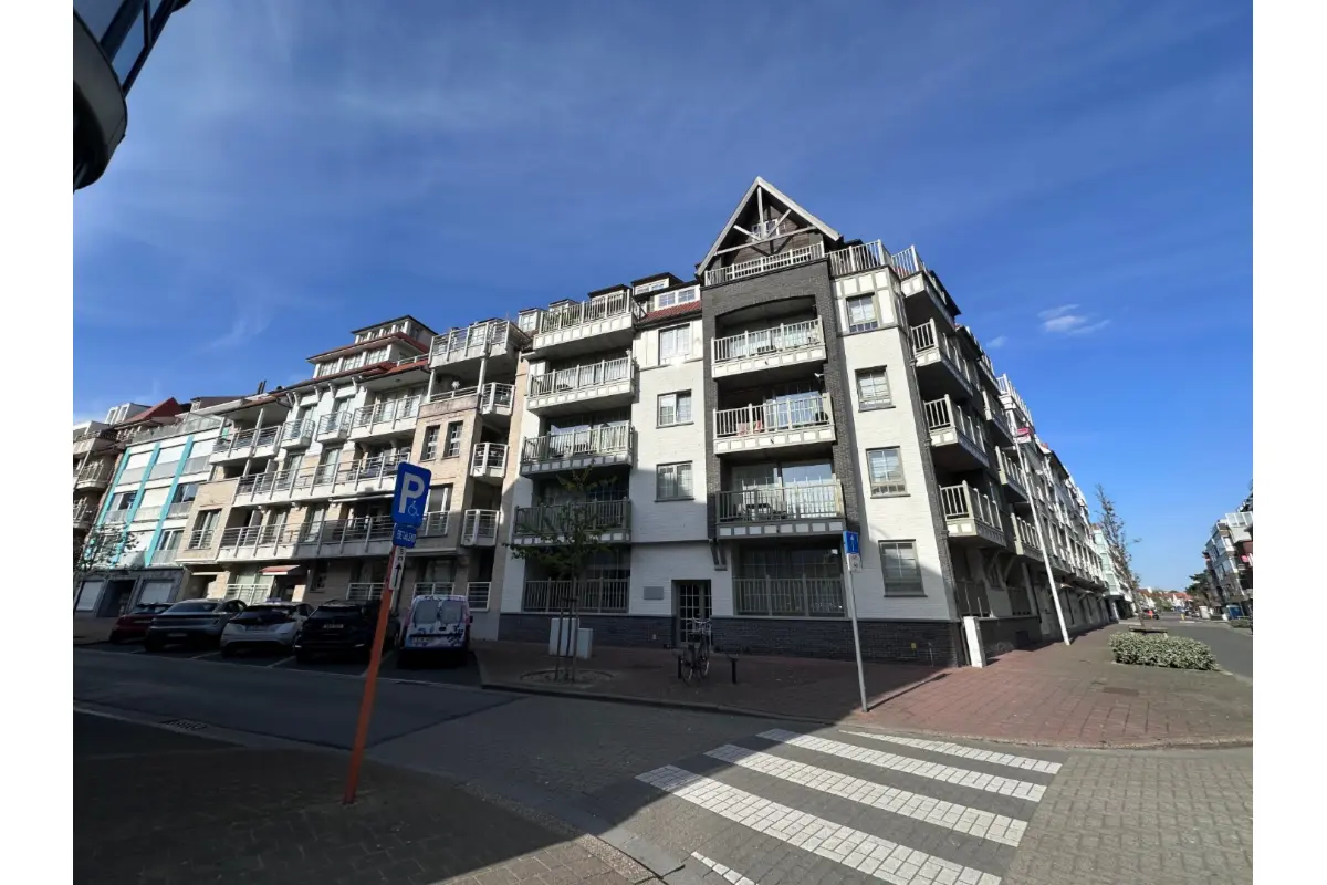 Parking / garage à vendre à Knokke 8300 80000.00€  chambres m² - annonce 740792