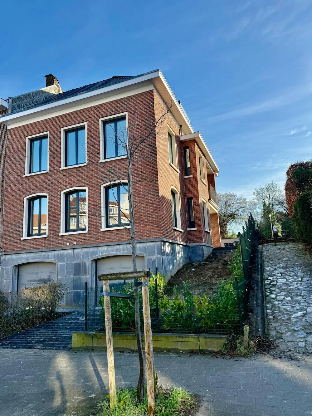 Appartement te  huur in Sint-Lambrechts-Woluwe 1200 1250.00€ 1 slaapkamers 185.00m² - Zoekertje 741070