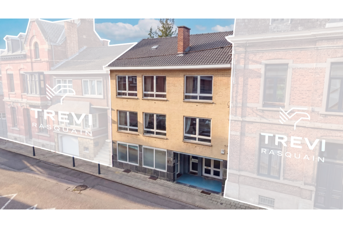 Huis te  koop in Hoei 4500 375000.00€ 5 slaapkamers 300.00m² - Zoekertje 740156