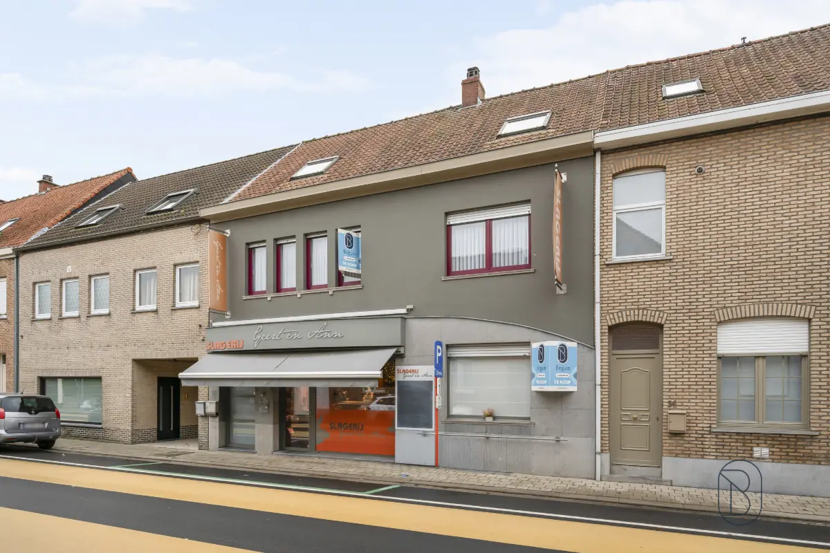 Commerce à vendre à Deerlijk 8540 495000.00€  chambres 400.00m² - annonce 740600
