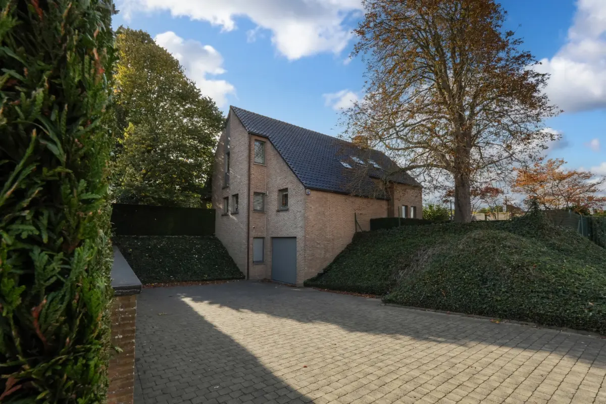 Villa à vendre à Mouscron 7700 650000.00€ 4 chambres 249.00m² - annonce 741167