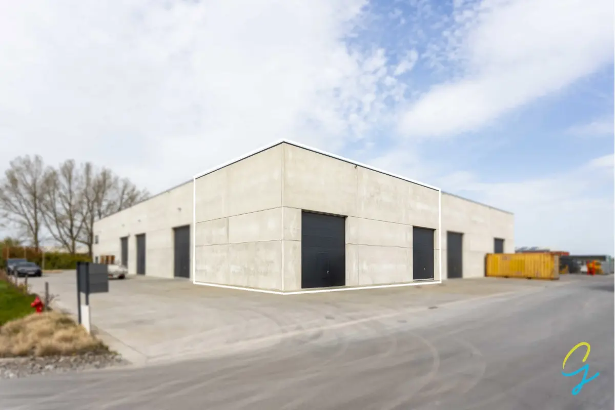 Handelszaak te  koop in Geraardsbergen 9500 385000.00€  slaapkamers 200.00m² - Zoekertje 742059