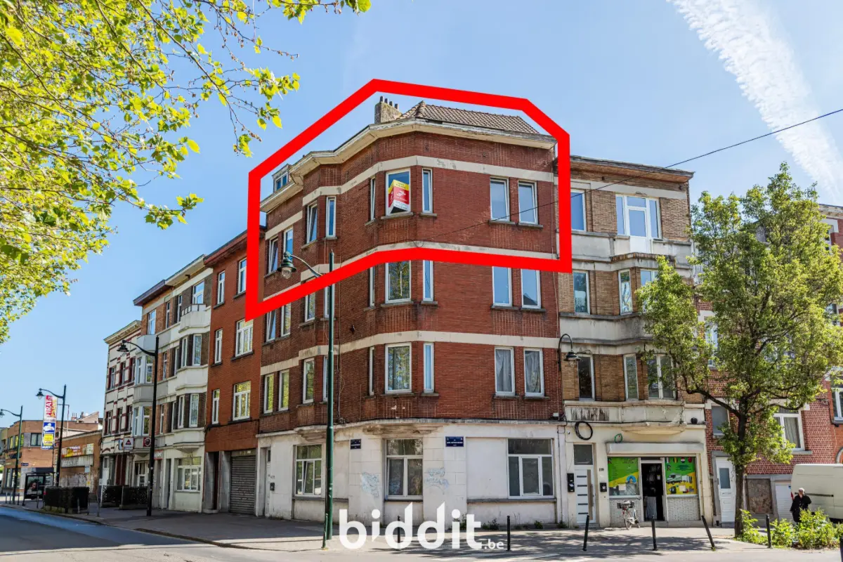 Duplex à vendre à Molenbeek-Saint-Jean 1080 98400.00€ 3 chambres m² - annonce 742031