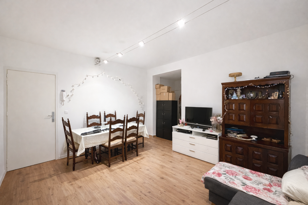 Appartement à vendre à Etterbeek 1040 255000.00€ 1 chambres 64.00m² - annonce 742140