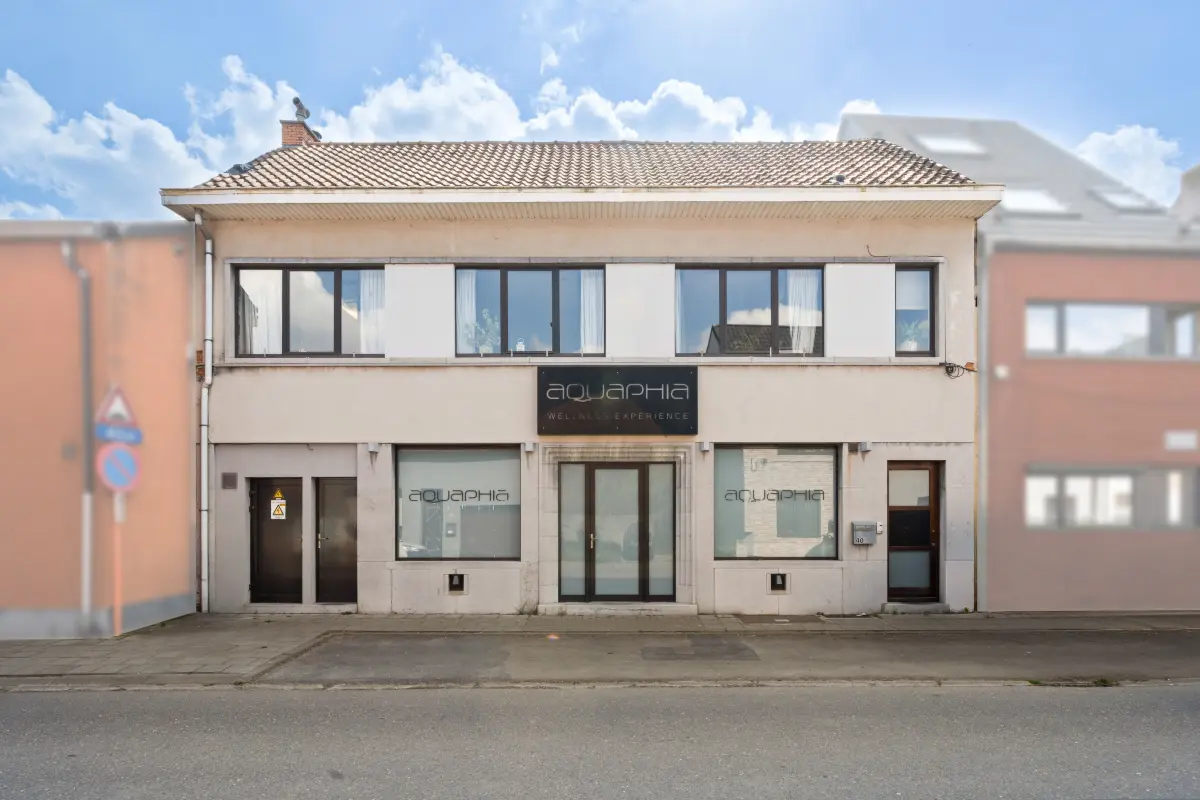 Handelszaak te  koop in Beveren-Waas 9120 650000.00€ 3 slaapkamers 168.00m² - Zoekertje 742078