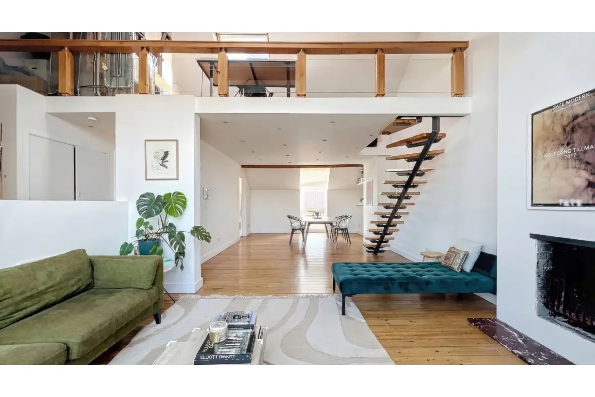 Appartement te  in Elsene 1050 2350.00€ 2 slaapkamers 150.00m² - Zoekertje 741657