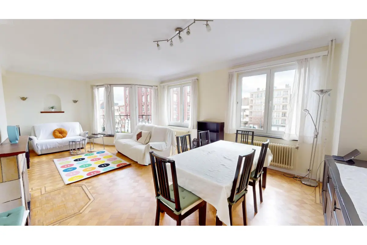 Appartement à  à Woluwe-Saint-Lambert 1200 0.00€ 3 chambres 100.00m² - annonce 741831