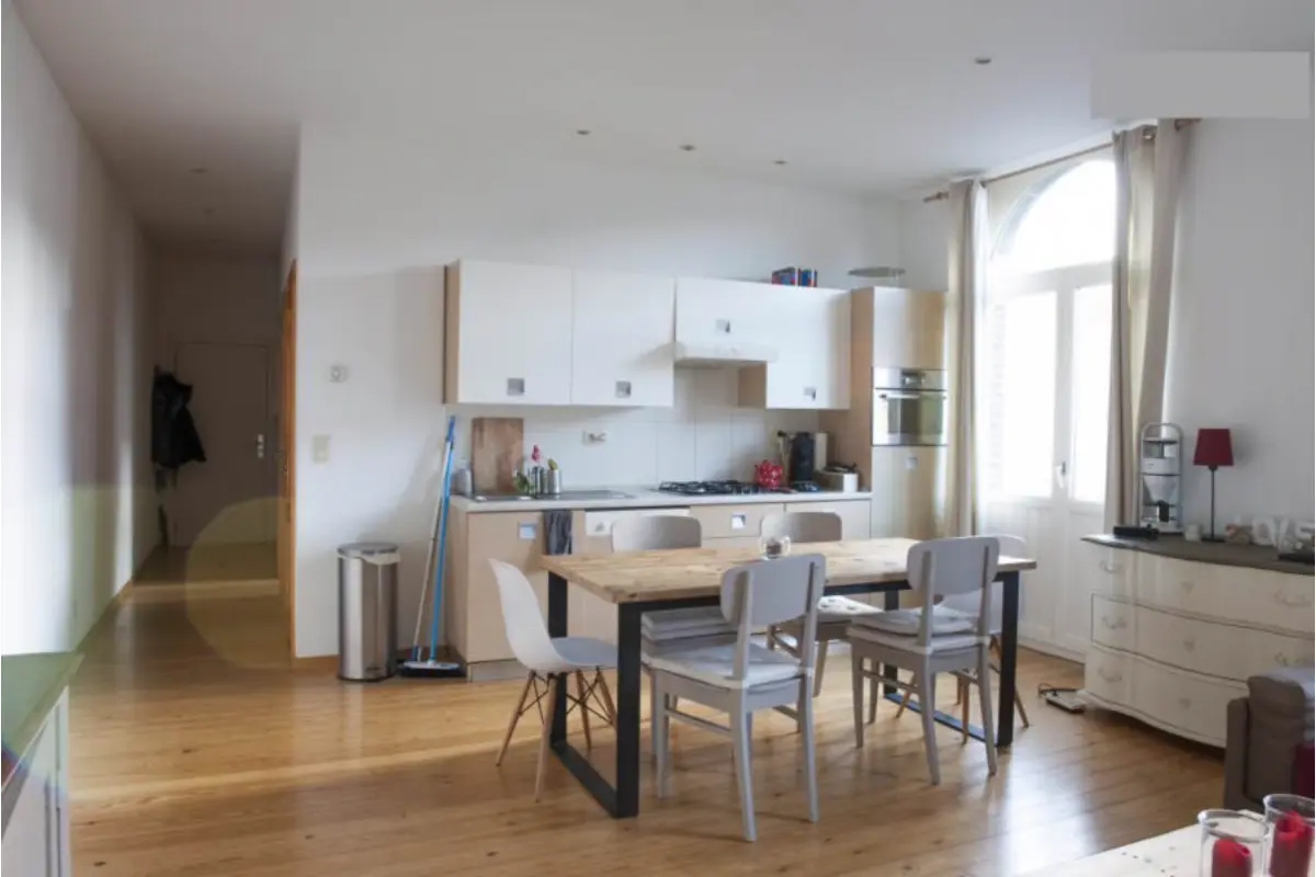 Appartement te  in Sint-Lambrechts-Woluwe 1200 1100.00€ 1 slaapkamers 70.00m² - Zoekertje 741639