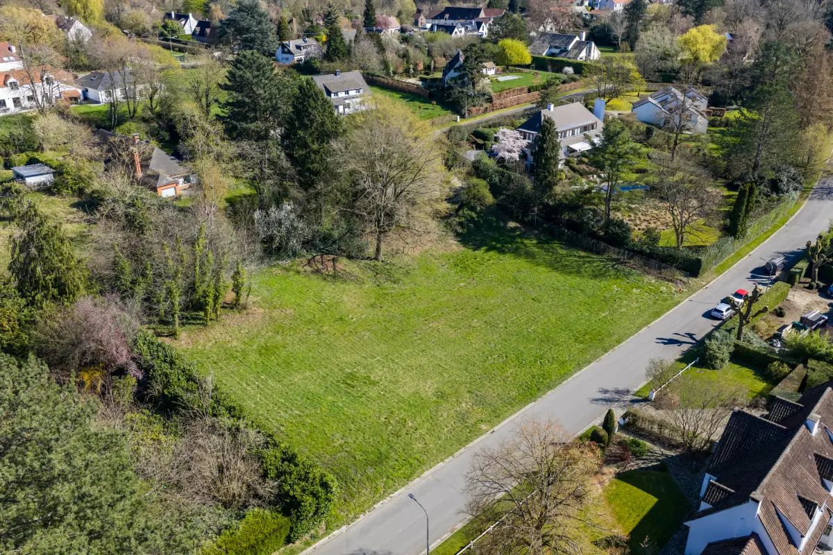 Terrain à vendre à Lasne 1380 635000.00€  chambres m² - annonce 741690