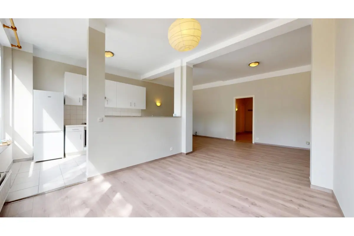 Appartement à  à Schaerbeek 1030 1250.00€ 2 chambres 100.00m² - annonce 743028