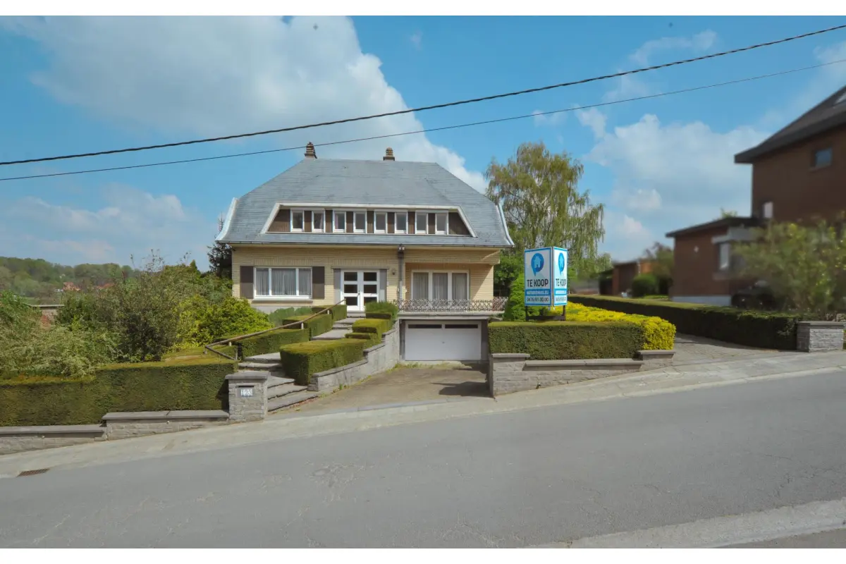 Villa te  koop in Dworp 1653 625000.00€ 4 slaapkamers 239.00m² - Zoekertje 743164