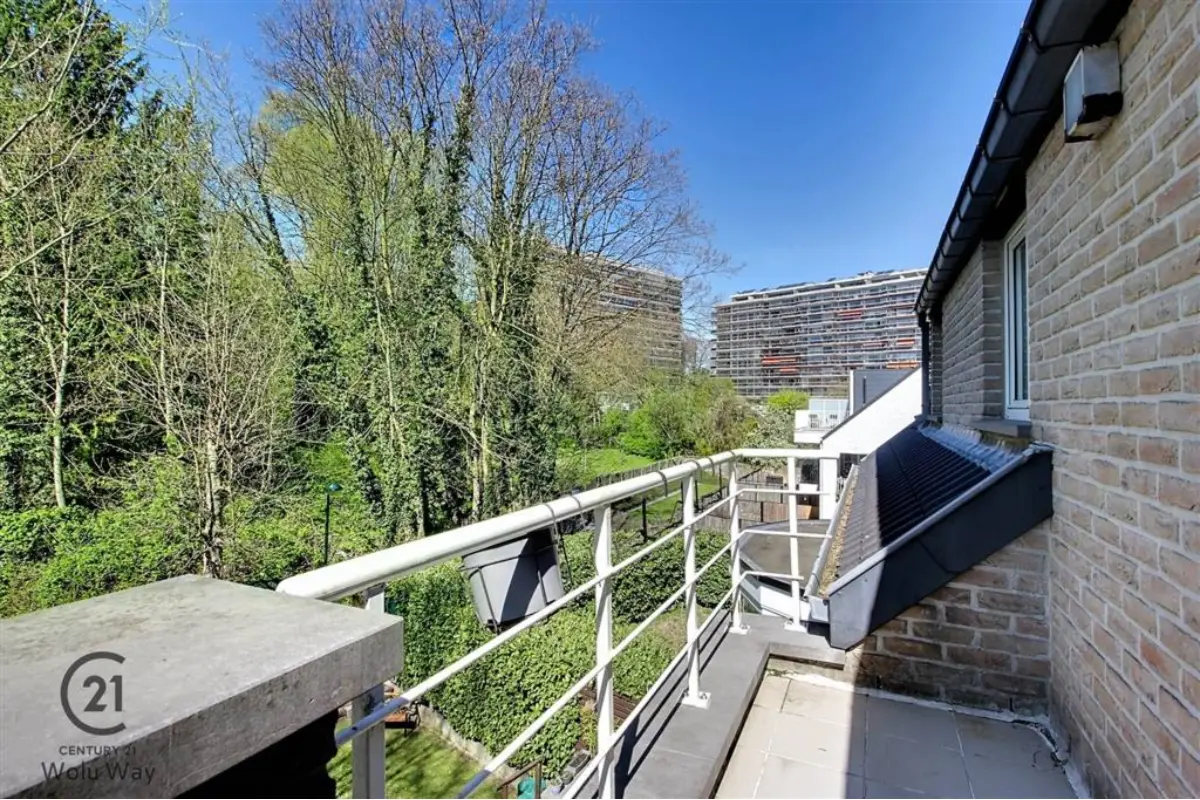 Duplex te  huur in Sint-Lambrechts-Woluwe 1200 1650.00€ 3 slaapkamers 101.50m² - Zoekertje 743419