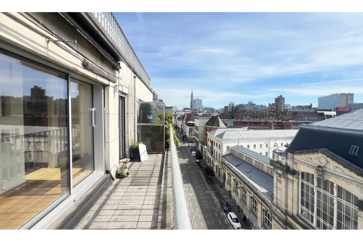 Appartement te  huur in Brussel 1000 1290.00€ 2 slaapkamers 95.00m² - Zoekertje 743186