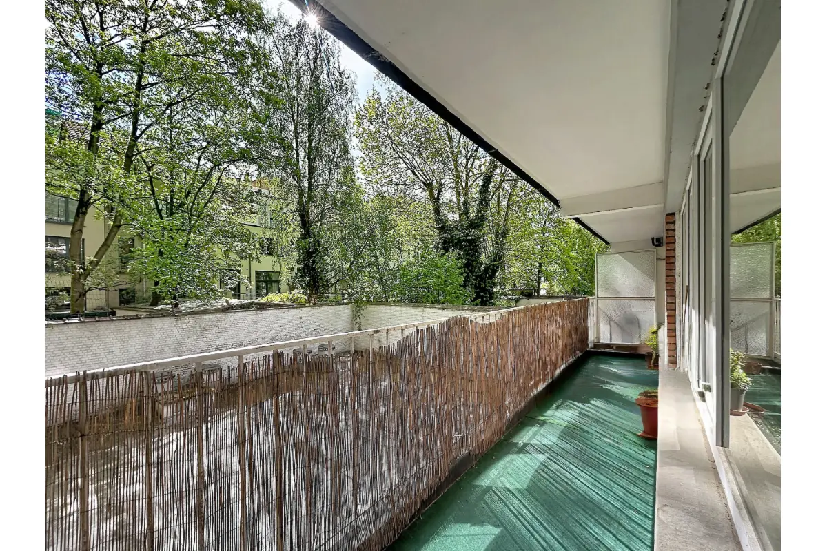 Appartement te  in Brussel 1000 1950.00€ 3 slaapkamers 120.00m² - Zoekertje 742906