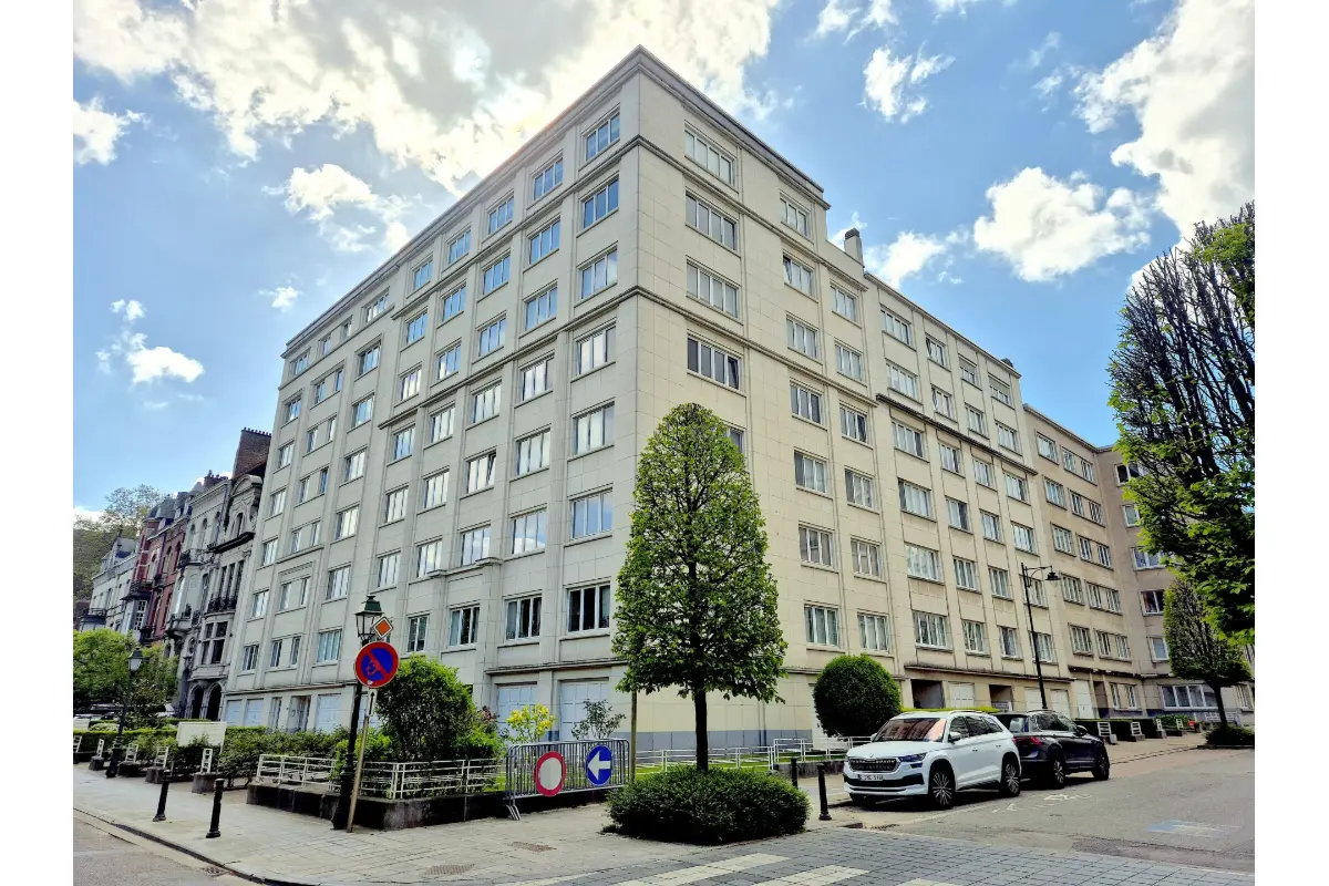 Appartement à  à Woluwe-Saint-Pierre 1150 1400.00€ 2 chambres 95.00m² - annonce 742538