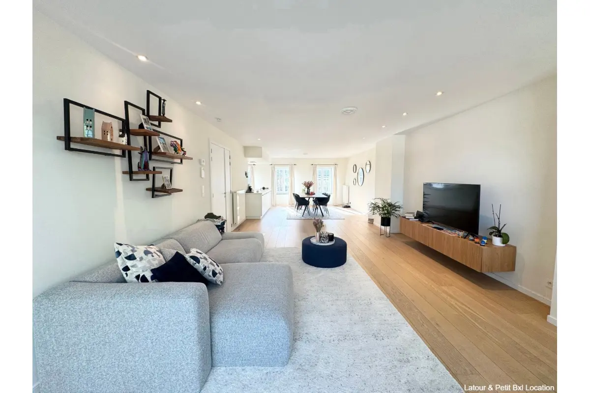 Appartement à louer à Woluwe-Saint-Pierre 1150 1850.00€ 2 chambres 127.00m² - annonce 743189