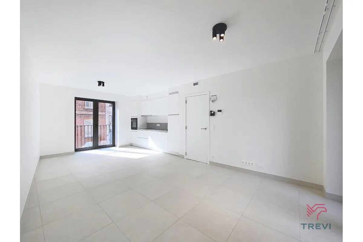 Appartement te  huur in Schaarbeek 1030 1150.00€ 1 slaapkamers 68.00m² - Zoekertje 742646