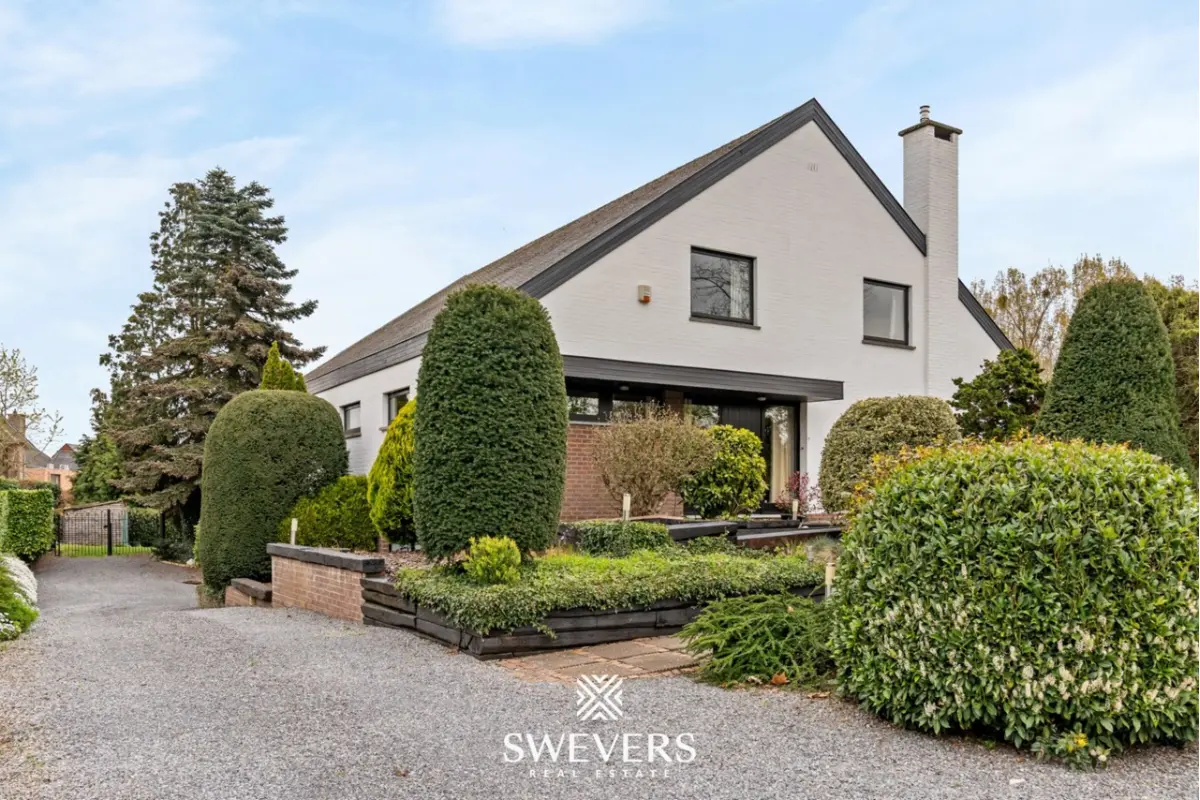 Villa te  koop in Bommershoven 3840 689000.00€ 4 slaapkamers 367.00m² - Zoekertje 743020