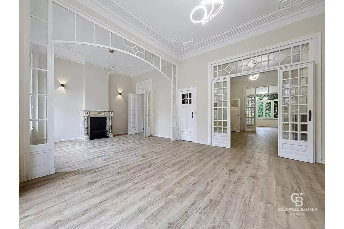 Maison à vendre à Schaerbeek 1030 650000.00€  chambres 400.00m² - annonce 743431