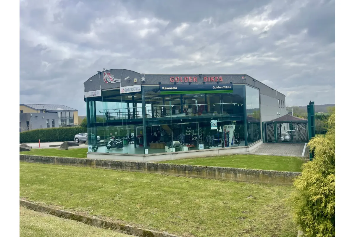 Commerce à vendre à Rebecq 1430 1699000.00€  chambres 1500.00m² - annonce 743899