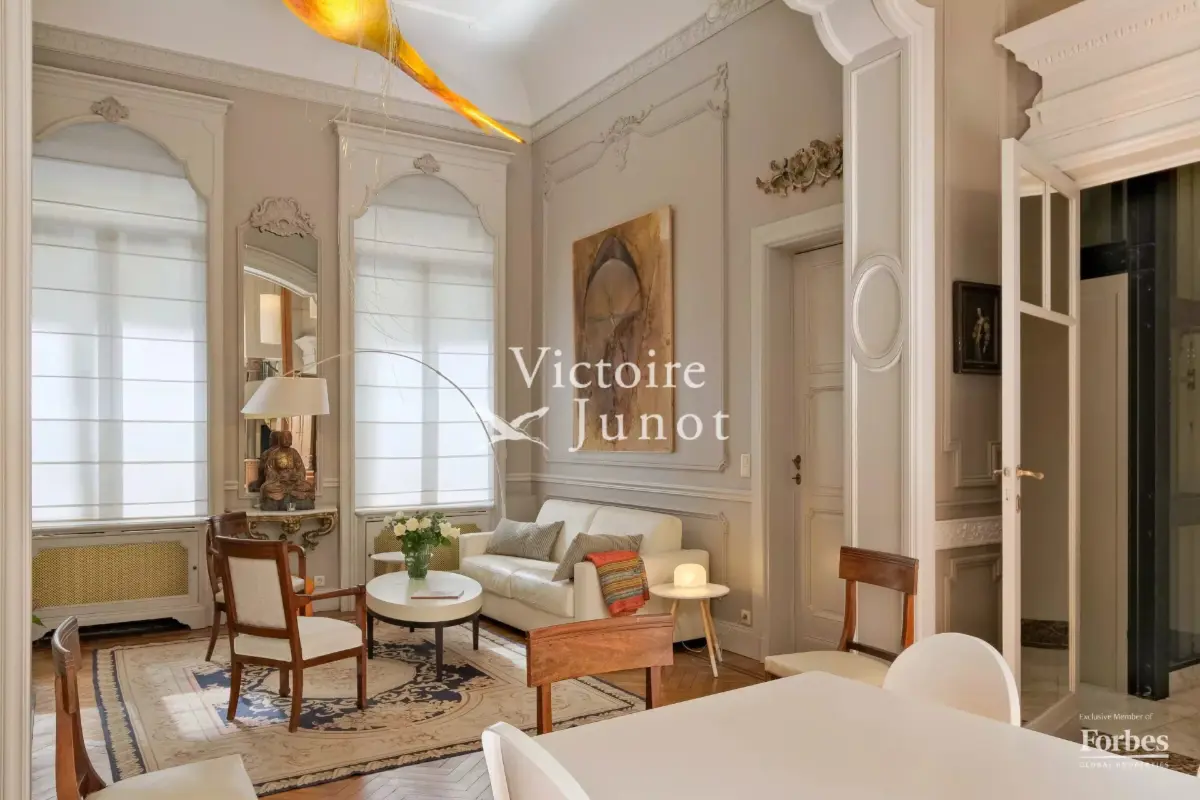 Huis te  koop in Sint-Gillis 1060 1790000.00€ 6 slaapkamers 459.00m² - Zoekertje 743793