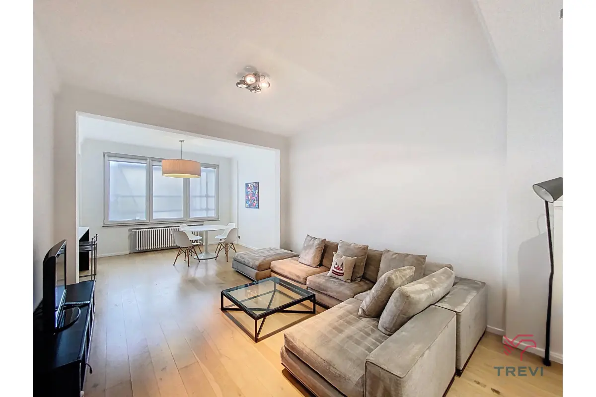 Appartement te  huur in Ukkel 1180 1800.00€ 2 slaapkamers 105.00m² - Zoekertje 744032