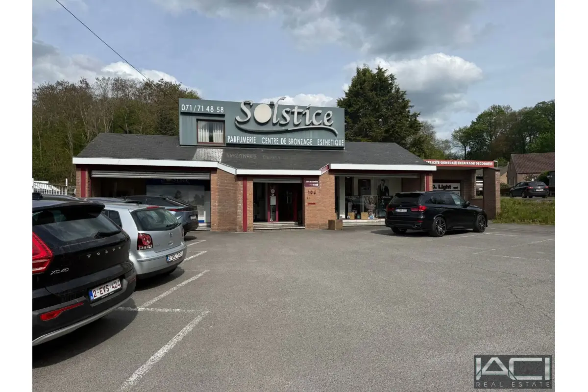 Commerce à vendre à Sambreville 5060 1100000.00€  chambres 833.00m² - annonce 743719