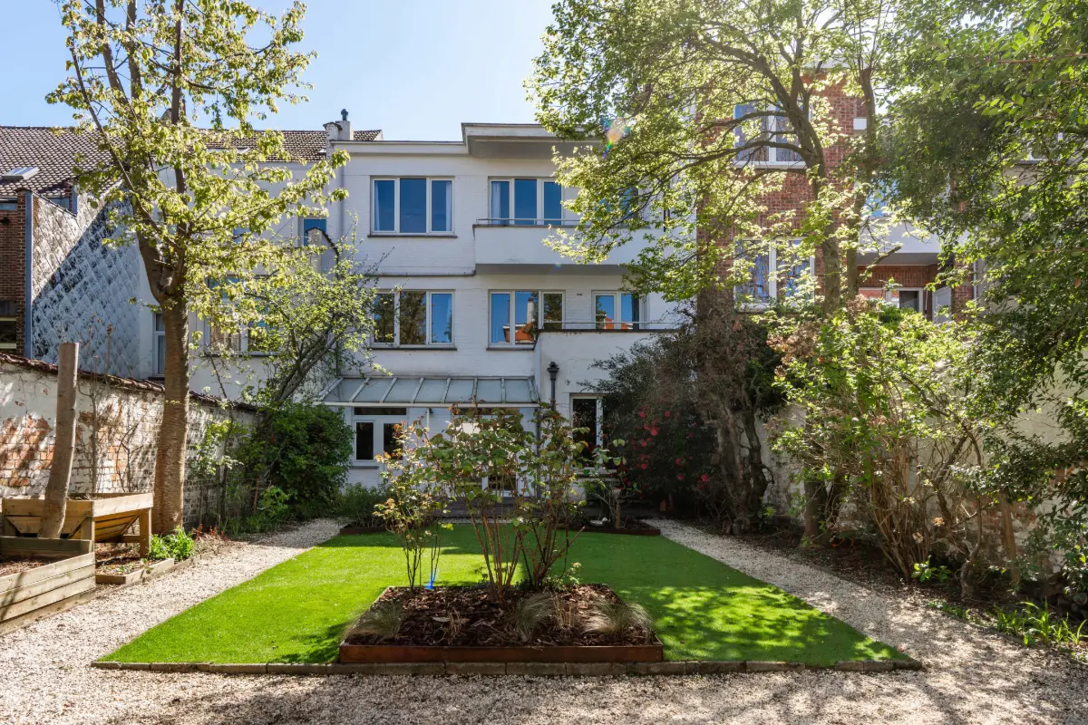 Immeuble mixte à vendre à Ixelles 1050 1225000.00€ 6 chambres 320.00m² - annonce 744081