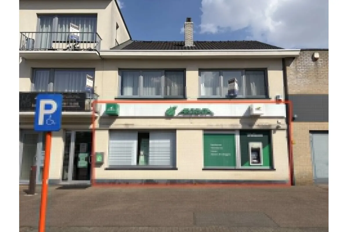 Commerce à vendre à Koersel 3582 285000.00€  chambres 182.00m² - annonce 743771