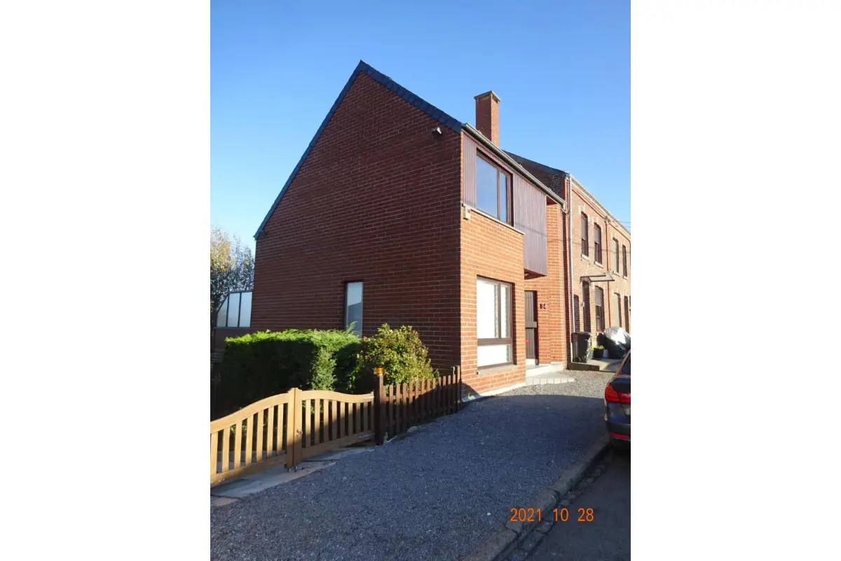 Huis te  huur in Dour 7370 920.00€ 2 slaapkamers 116.00m² - Zoekertje 743563