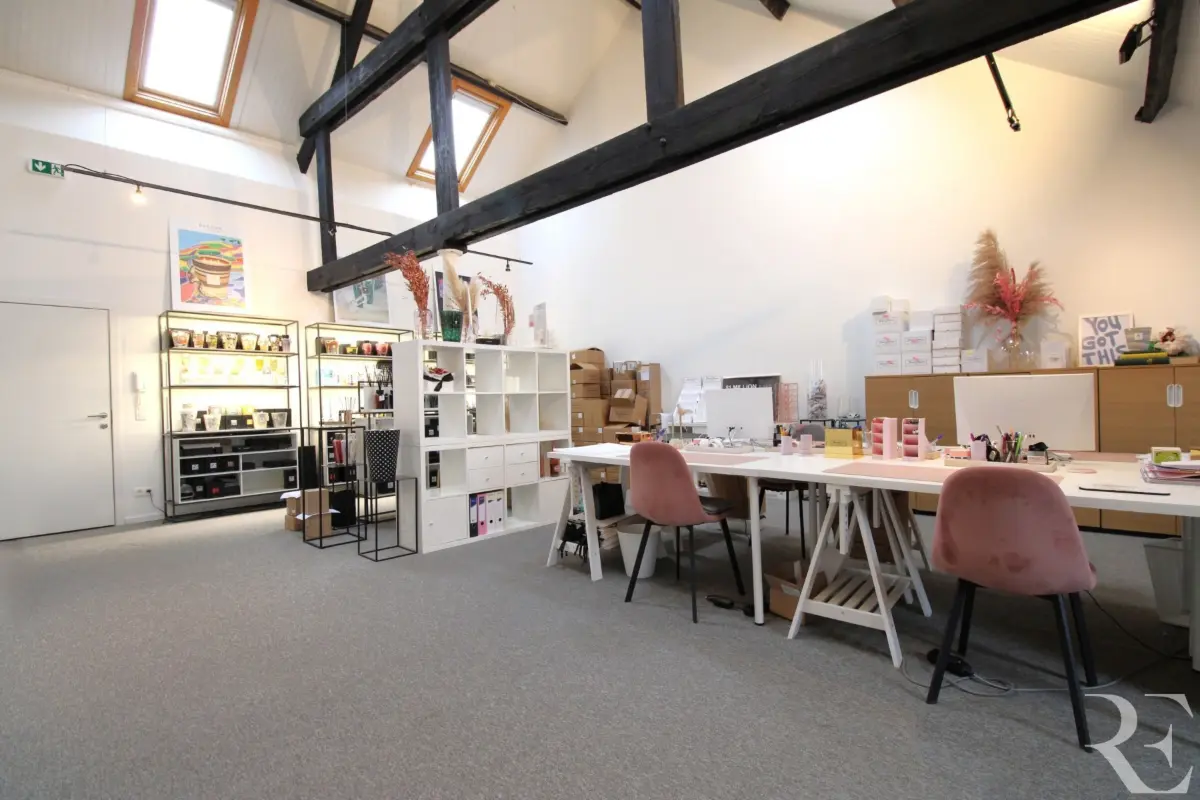 Handelszaak te  huur in Ukkel 1180 895.00€  slaapkamers 65.00m² - Zoekertje 743581