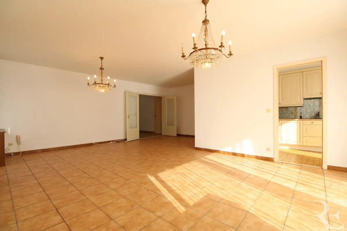 Appartement à vendre à Berchem-Sainte-Agathe 1082 299000.00€ 3 chambres 118.00m² - annonce 743577