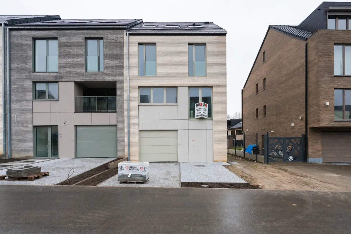 Huis te  koop in Neder-Over-Heembeek 1120 775000.00€ 4 slaapkamers 271.00m² - Zoekertje 743692
