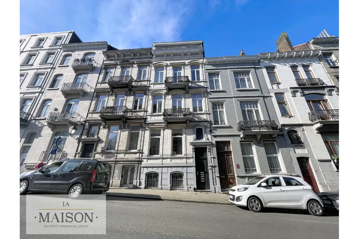 Appartement te  koop in Vorst 1190 550000.00€ 2 slaapkamers 130.00m² - Zoekertje 744696