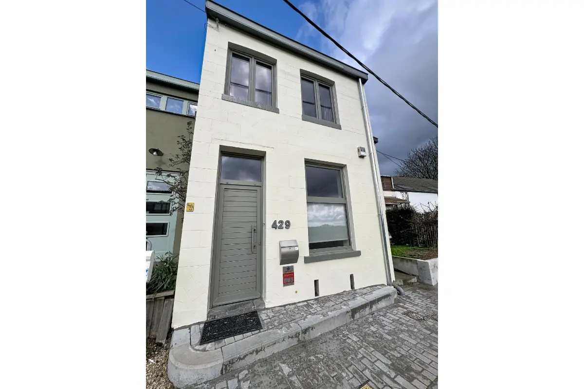 Huis te  in Linkebeek 1630 470000.00€ 3 slaapkamers 125.00m² - Zoekertje 744576