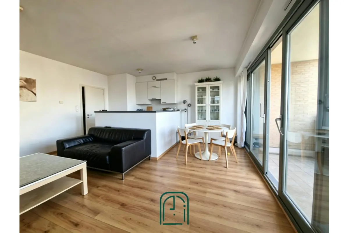 Huis te  huur in Elsene 1050 1420.00€  slaapkamers m² - Zoekertje 745136