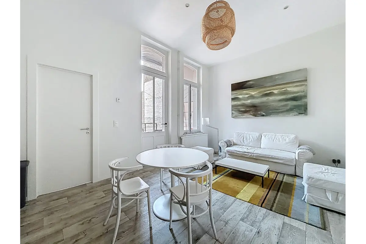 Appartement te  in Elsene 1050 1500.00€ 2 slaapkamers 78.00m² - Zoekertje 744400