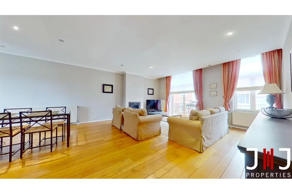 Appartement te  huur in Schaarbeek 1030 1750.00€ 2 slaapkamers 125.00m² - Zoekertje 744720