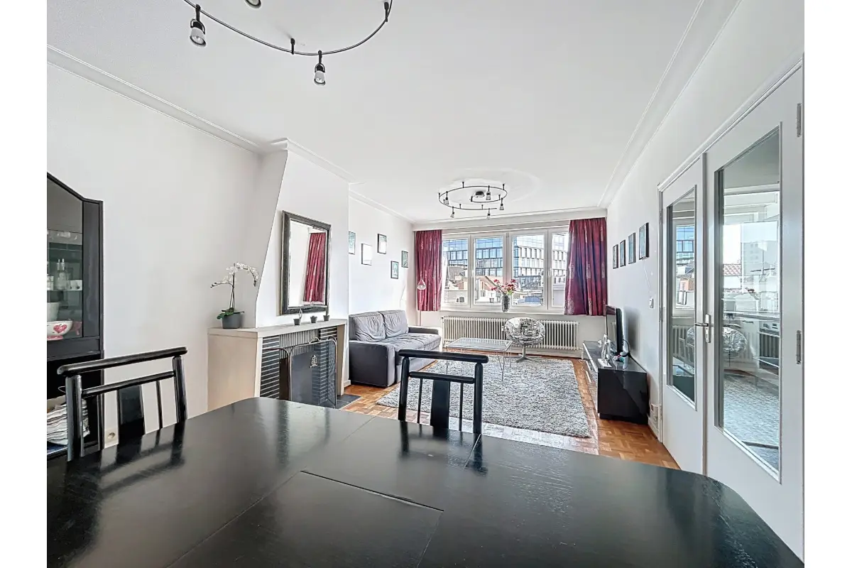 Appartement te  in Brussel 1000 375000.00€ 2 slaapkamers 83.00m² - Zoekertje 744761
