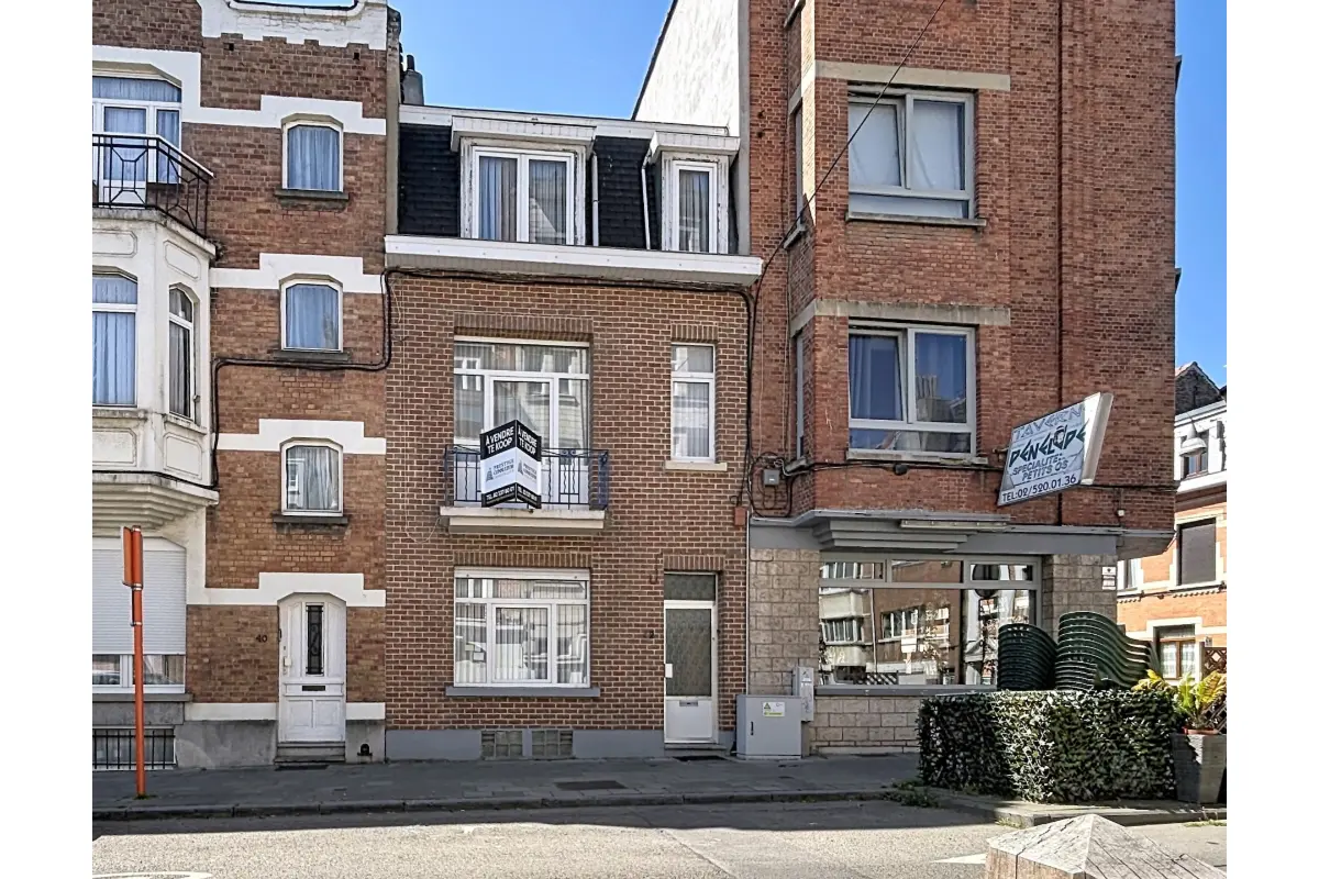 Huis te  koop in Anderlecht 1070 349000.00€ 4 slaapkamers 115.00m² - Zoekertje 744721
