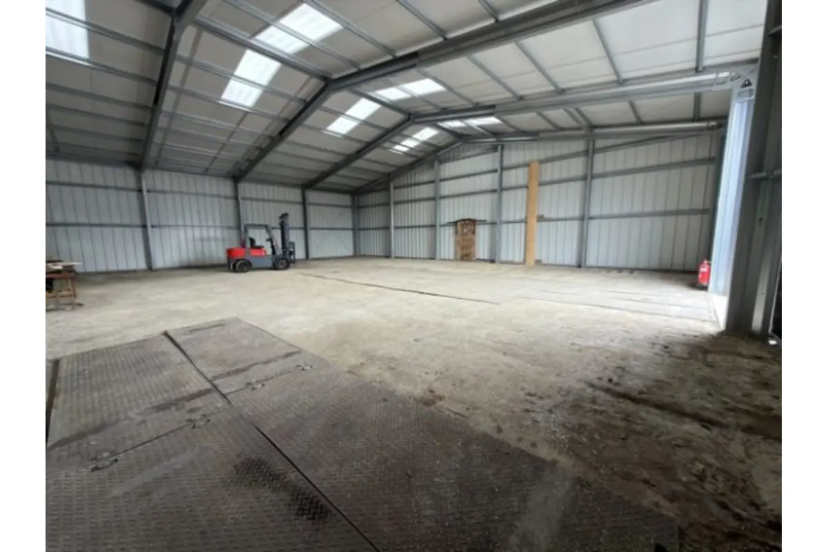 Commerce à vendre à Eynatten 4731 195000.00€  chambres 170.00m² - annonce 745328