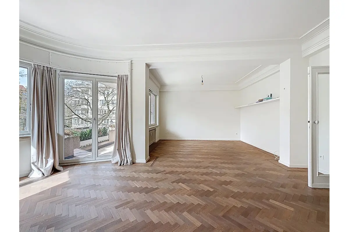 Appartement te  in Elsene 1050 1700.00€ 2 slaapkamers 115.00m² - Zoekertje 745852