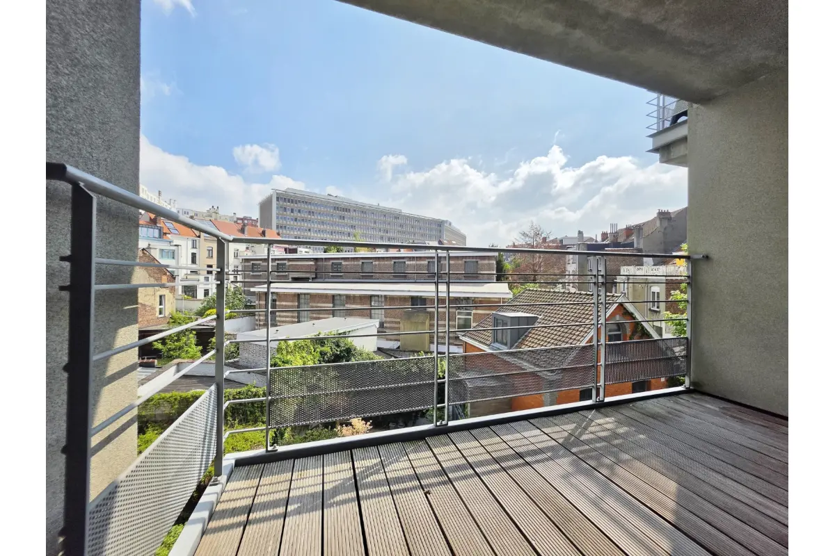 Appartement à louer à Etterbeek 1040 1650.00€ 2 chambres 97.00m² - annonce 745876