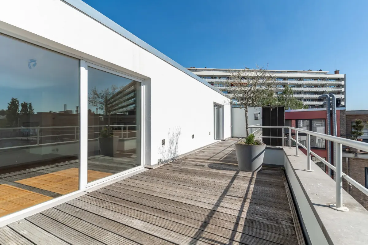 Penthouse te  in Sint-Jans-Molenbeek 1080 399000.00€ 2 slaapkamers 100.00m² - Zoekertje 745343