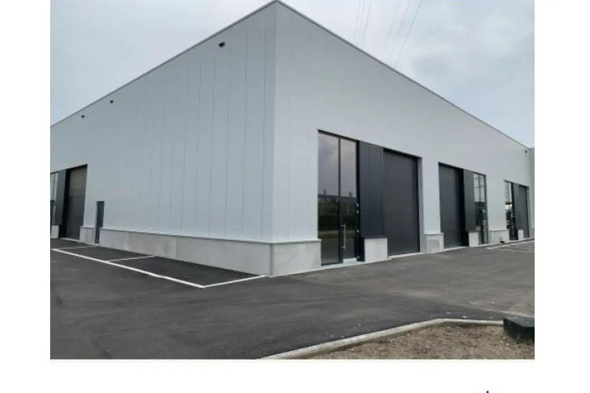 Commerce à louer à Aartselaar 2630 2437.55€  chambres 390.00m² - annonce 745228