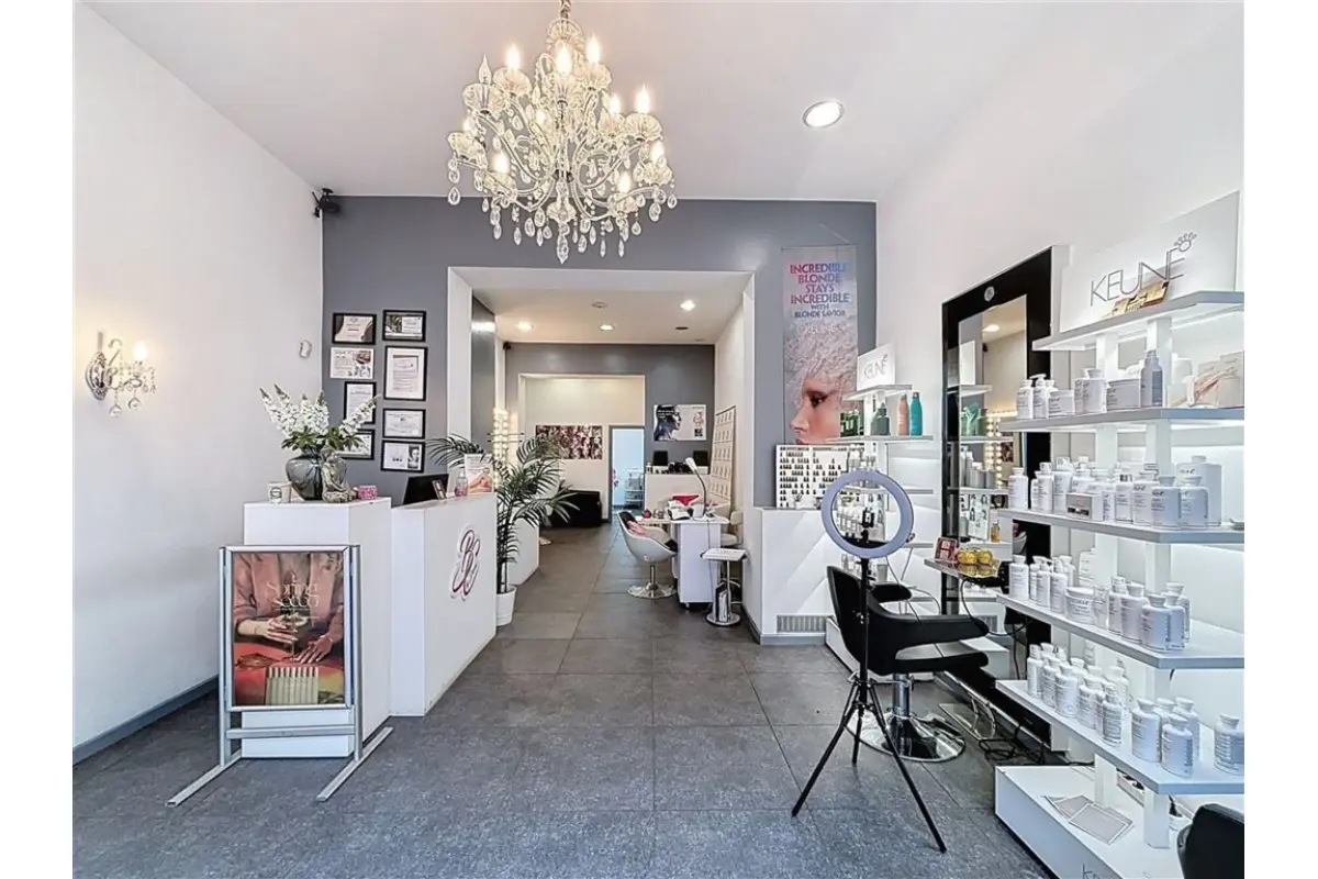 Handelszaak te  koop in Sint-Gillis 1060 33000.00€  slaapkamers 90.00m² - Zoekertje 746146