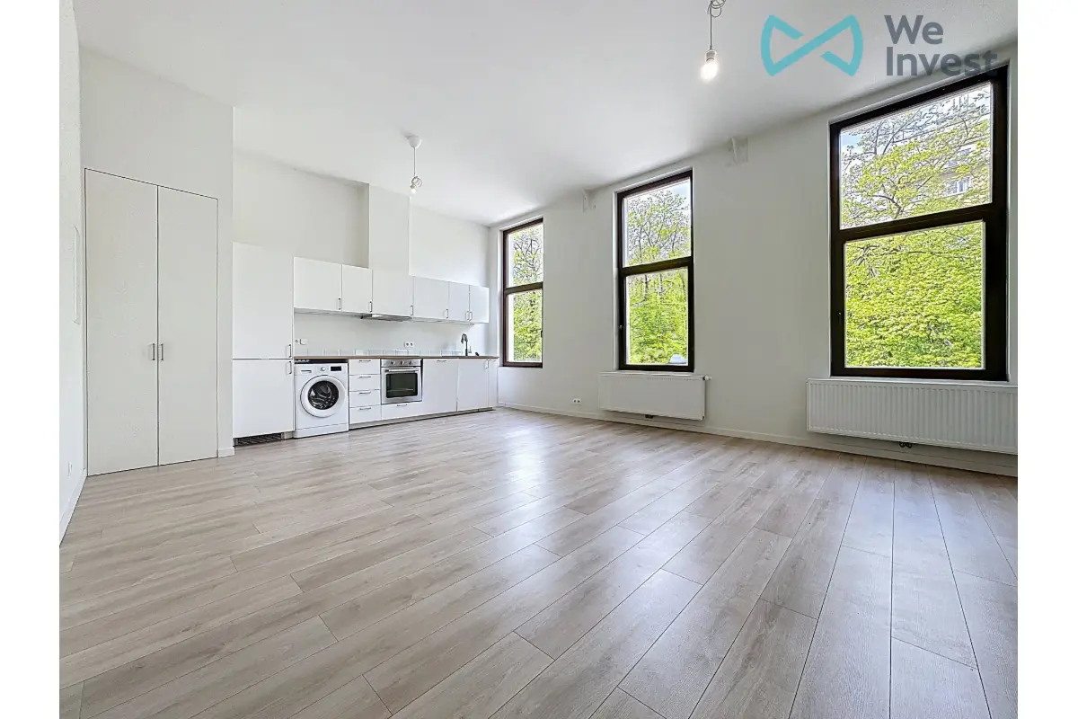 Appartement te  in Brussel 1000 1300.00€ 2 slaapkamers 77.00m² - Zoekertje 745774