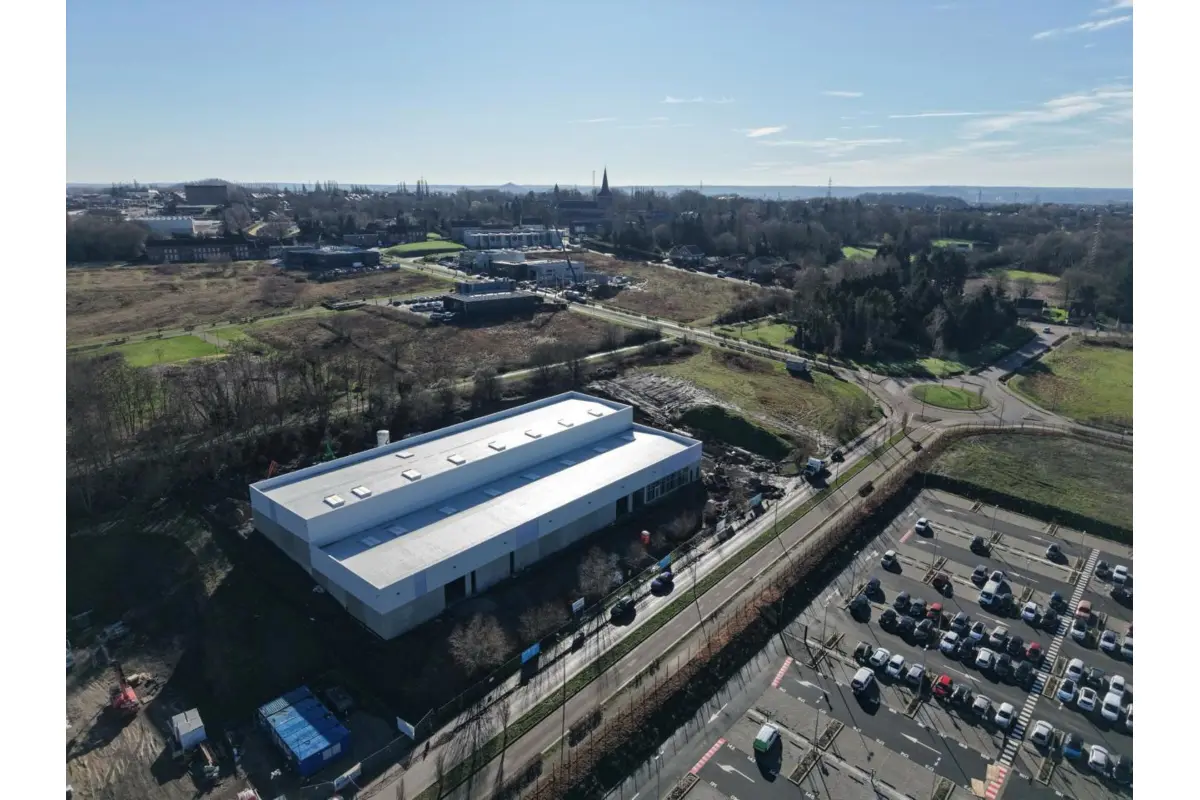 Commerce à vendre à Jumet 6040 249000.00€  chambres 200.00m² - annonce 745446