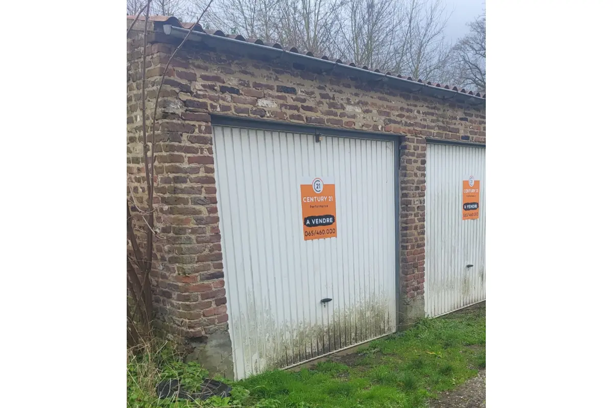 Box à vendre à Quaregnon 7390 13000.00€  chambres m² - annonce 745506