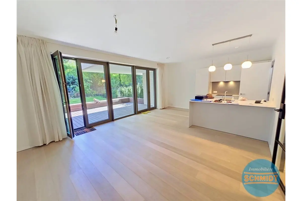 Appartement te  in Ukkel 1180 2000.00€ 2 slaapkamers 106.00m² - Zoekertje 745947